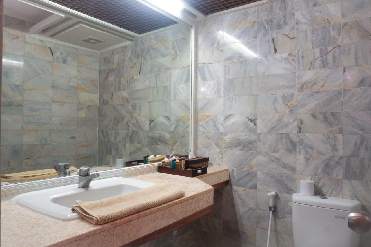 Hotel Bounty Kuta Kuta Lombok Zewnętrze zdjęcie